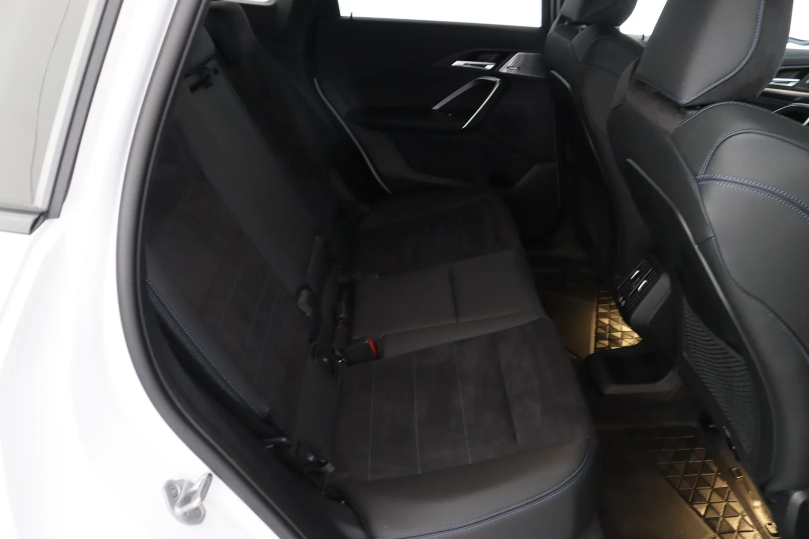 BMW X1 RUV-841 carousel image