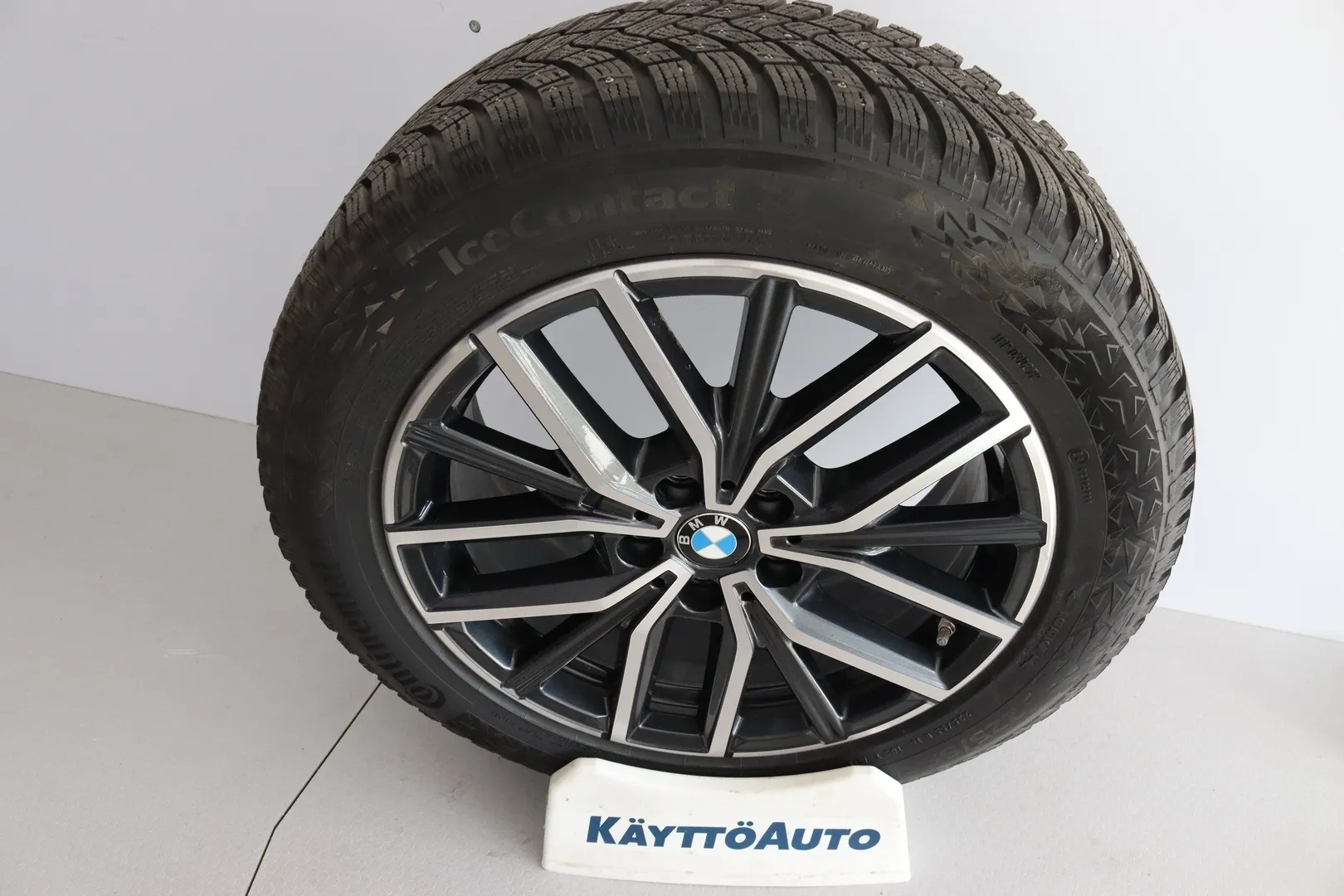 BMW X1 RUV-841 carousel image