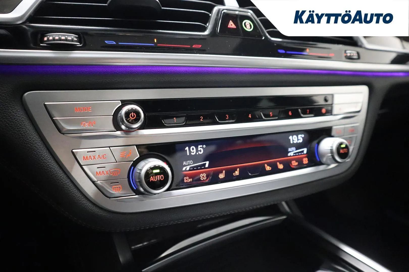 BMW 745 MYY-169 carousel image