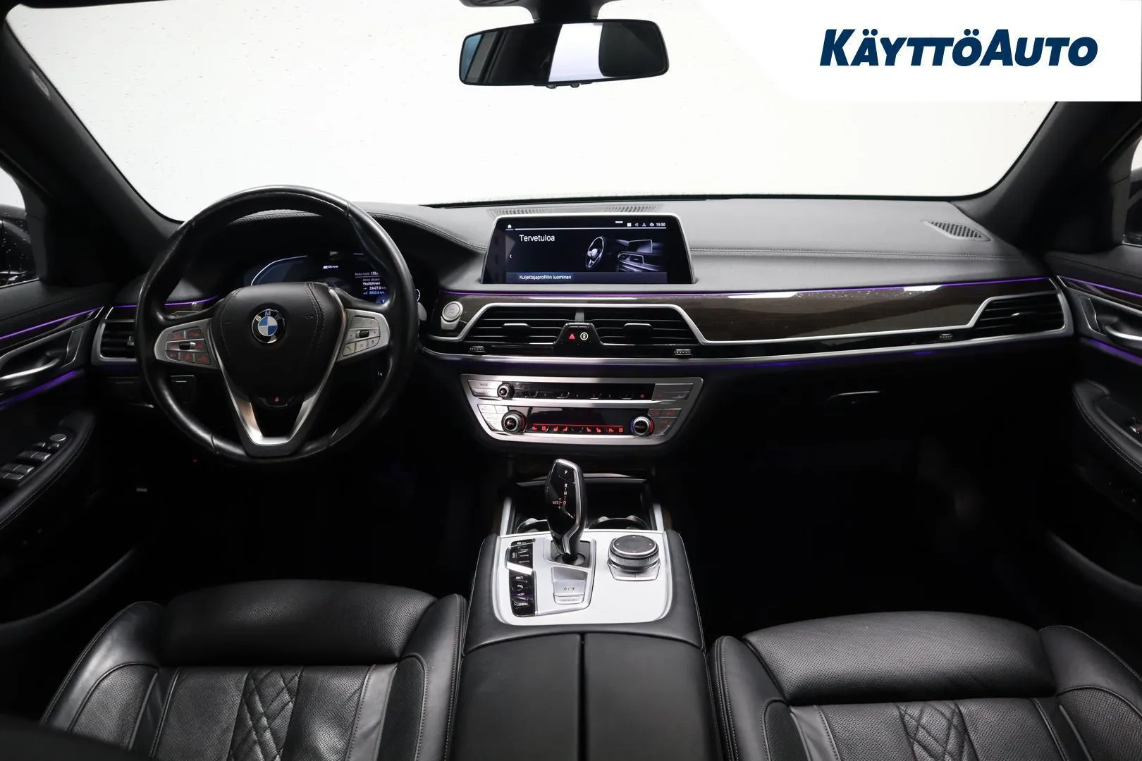 BMW 745 MYY-169 carousel image