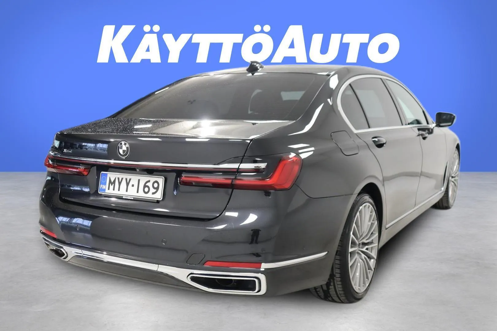 BMW 745 MYY-169 carousel image