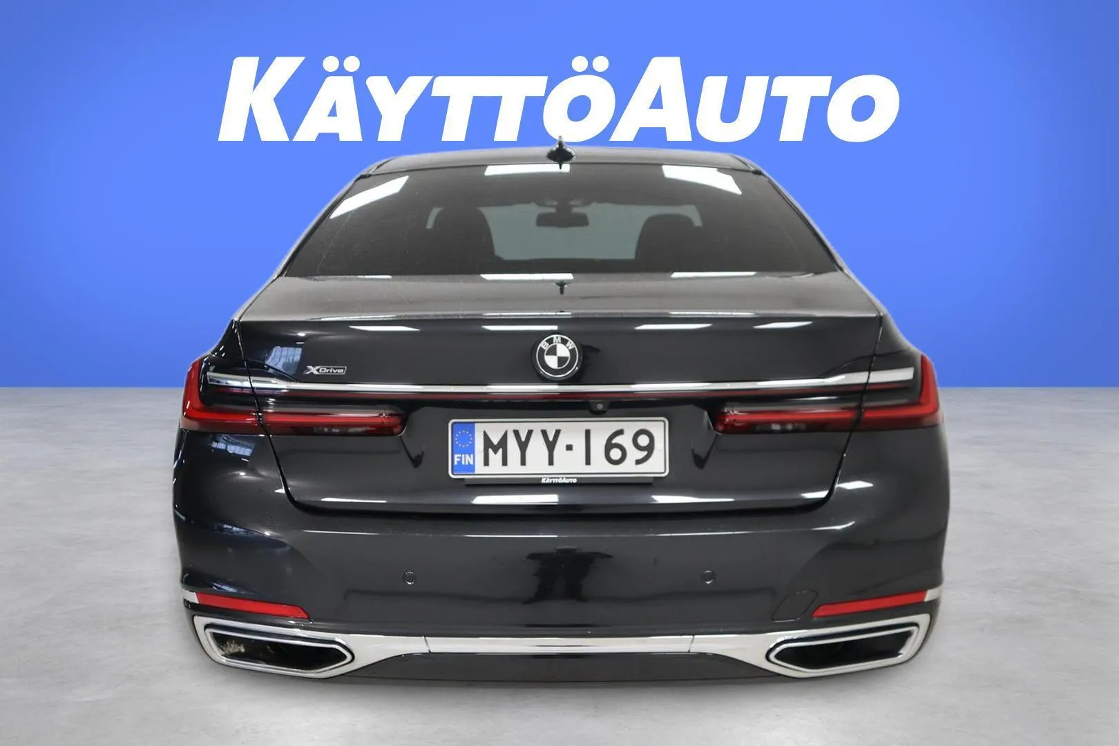BMW 745 MYY-169 carousel image