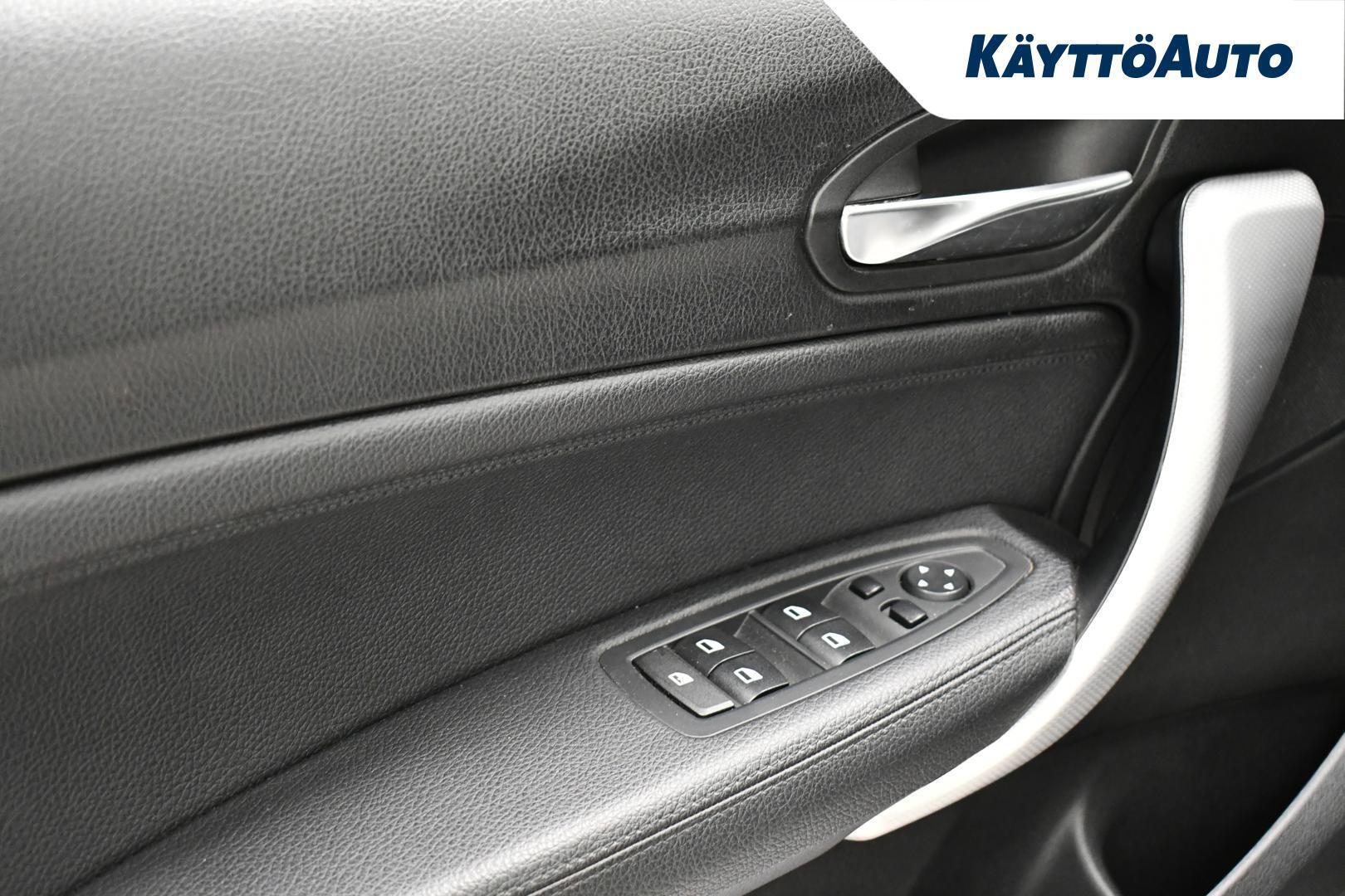 BMW 125 2013, kuva 7/26