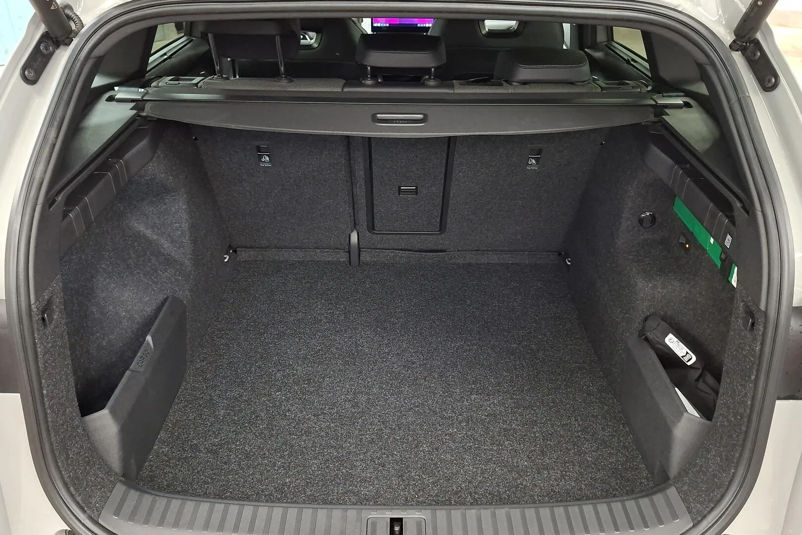 Skoda Enyaq NOG-101 carousel image