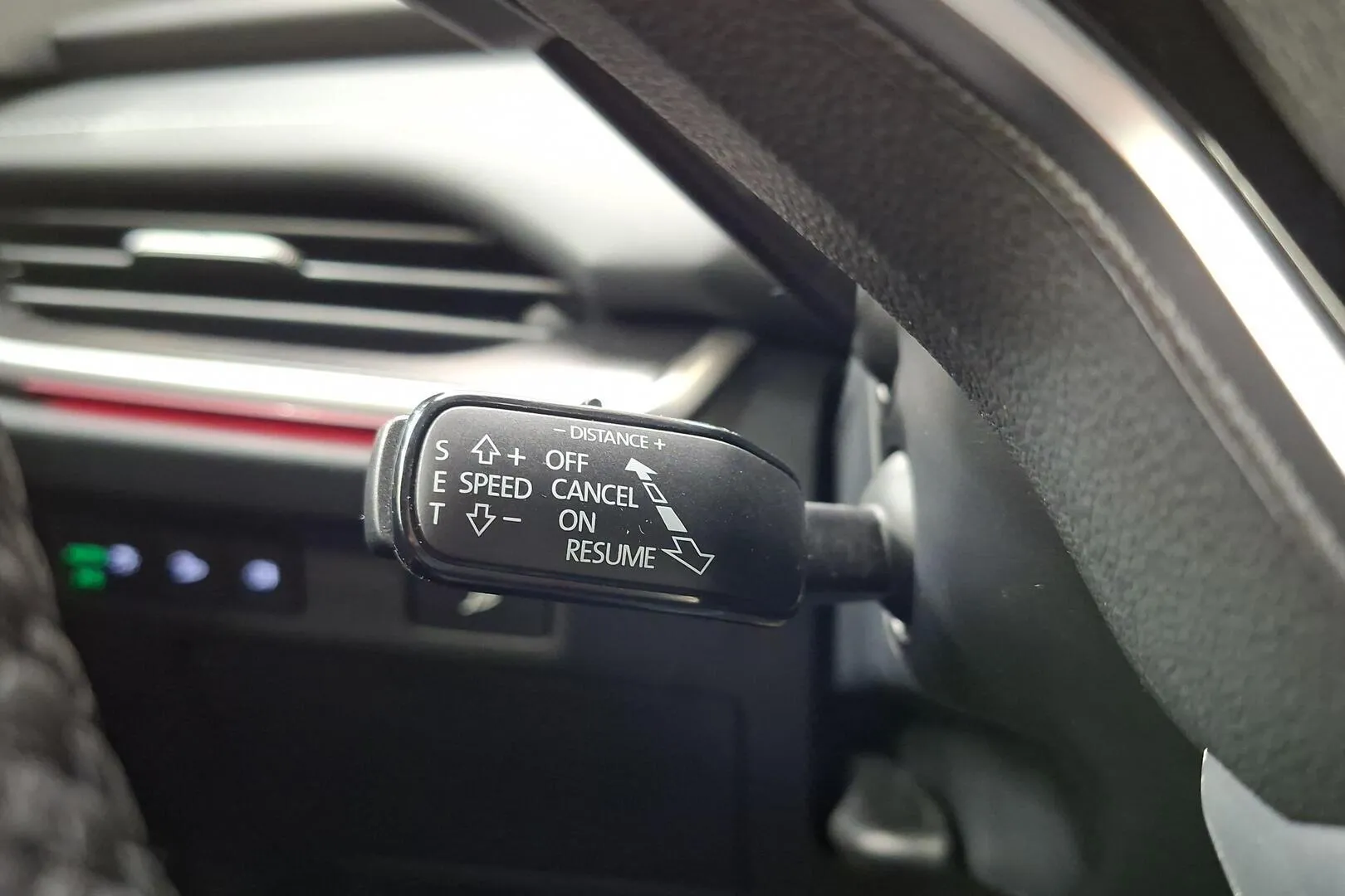 Skoda Enyaq NOG-101 carousel image