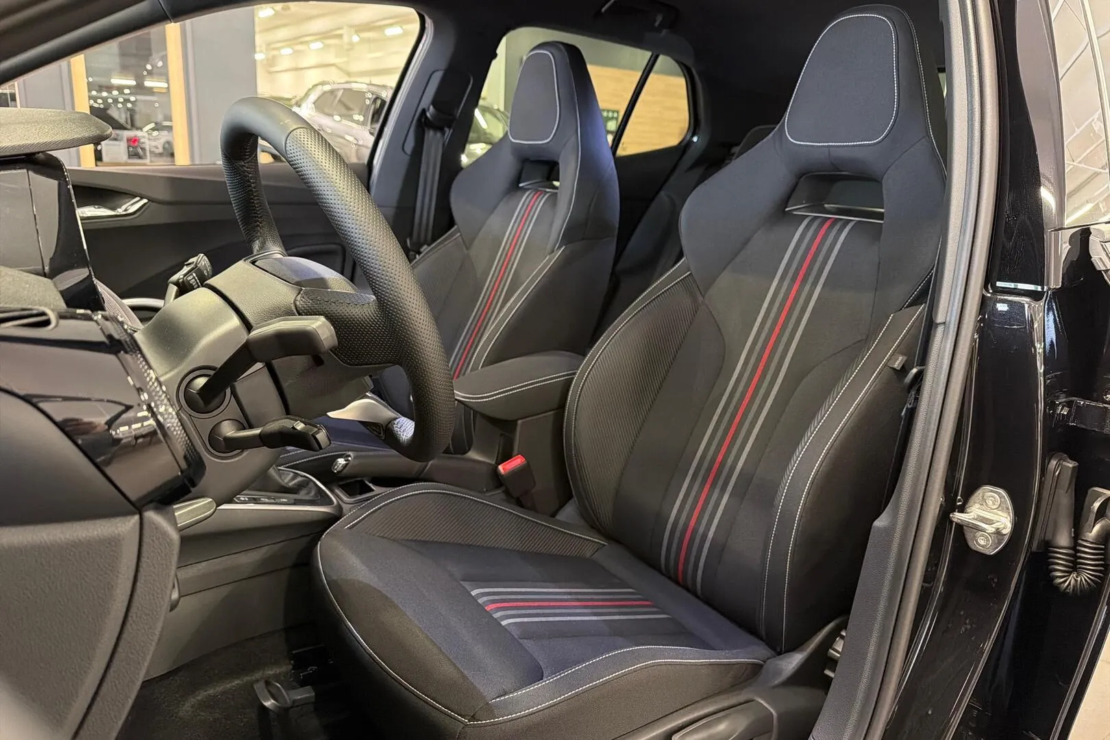 Skoda Fabia SSM-491 carousel image
