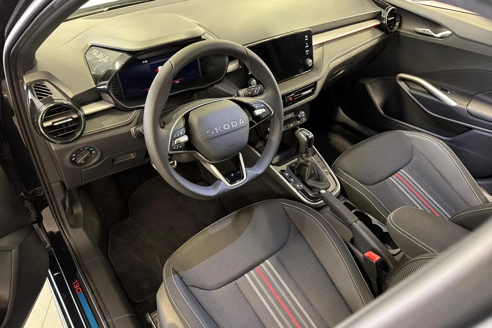 Skoda Fabia SSM-491 carousel image