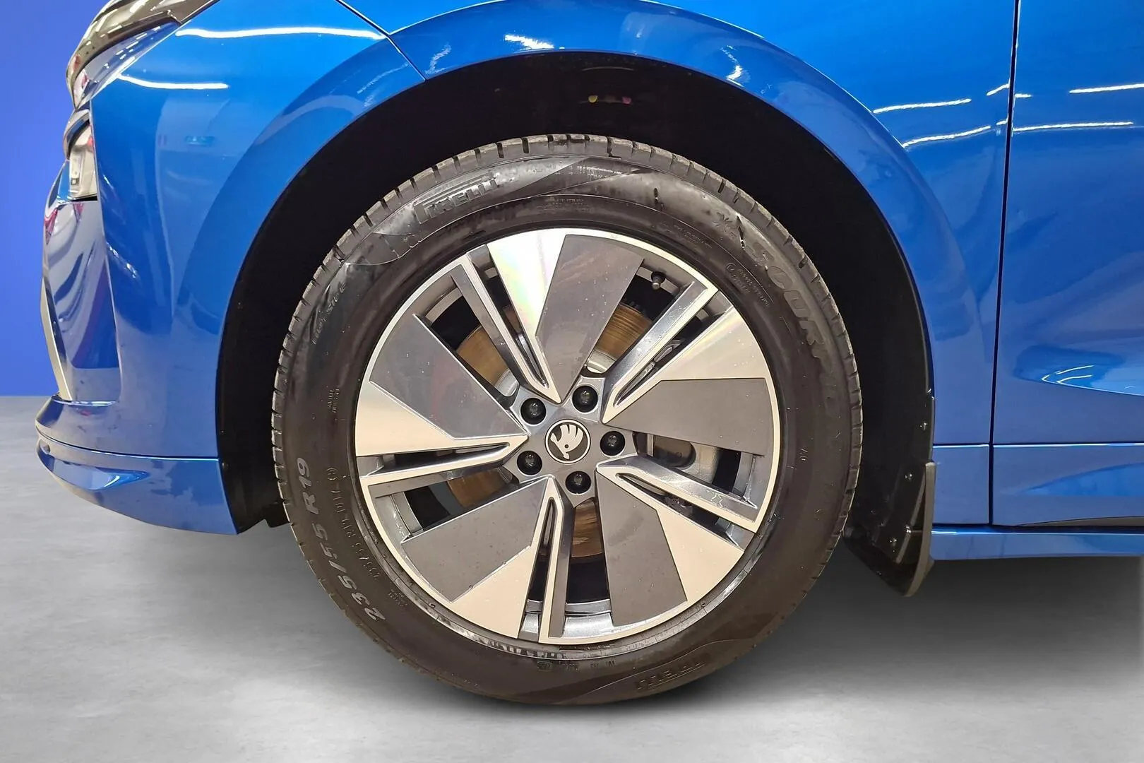 Skoda Enyaq FSY-809 carousel image