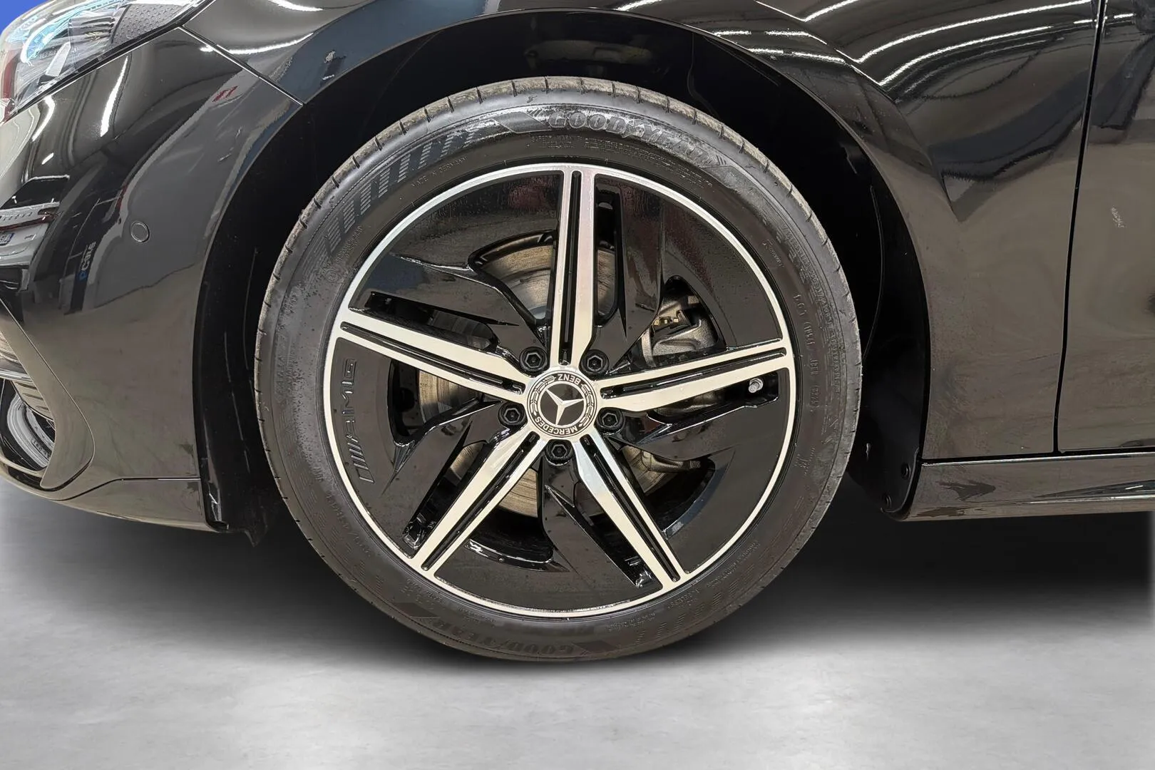 Mercedes-Benz CLA JOO-665 carousel image