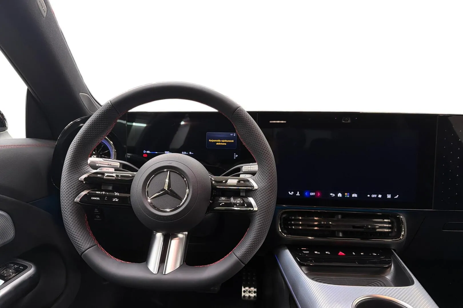 Mercedes-Benz CLA JOO-665 carousel image