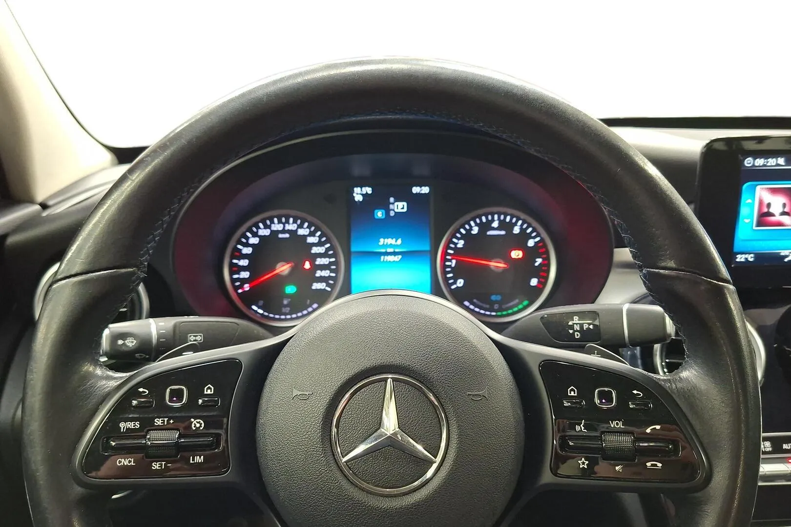 Mercedes-Benz C NLL-626 carousel image