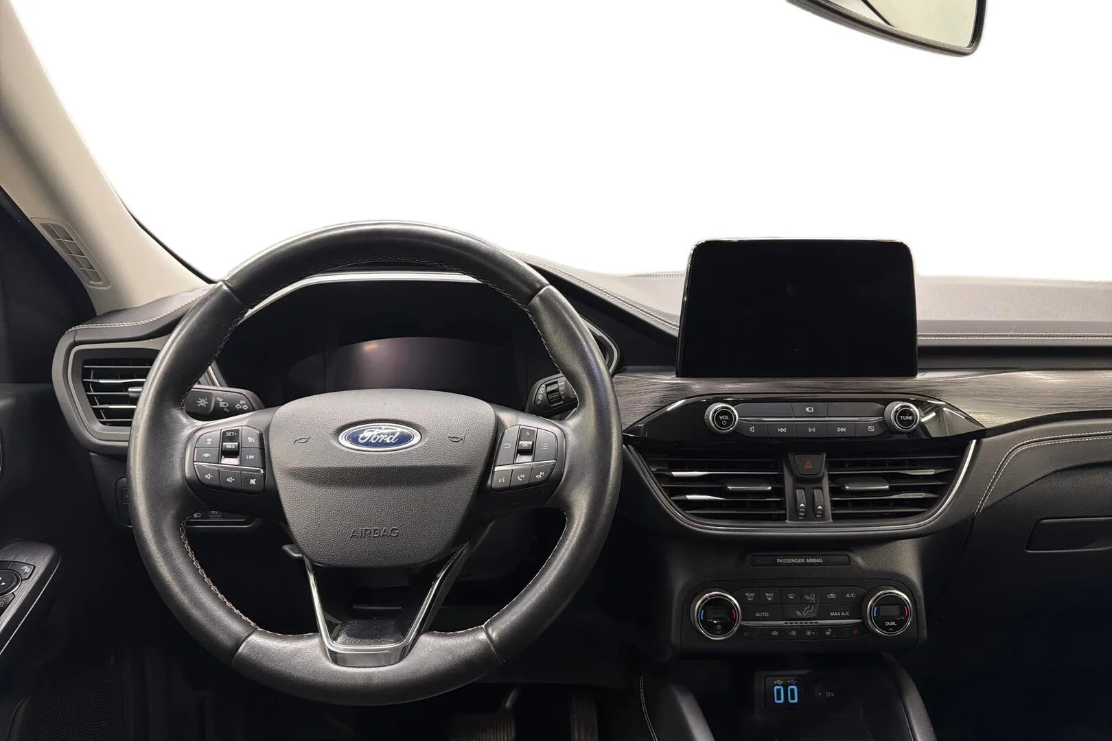 Ford Kuga LRA-399 carousel image