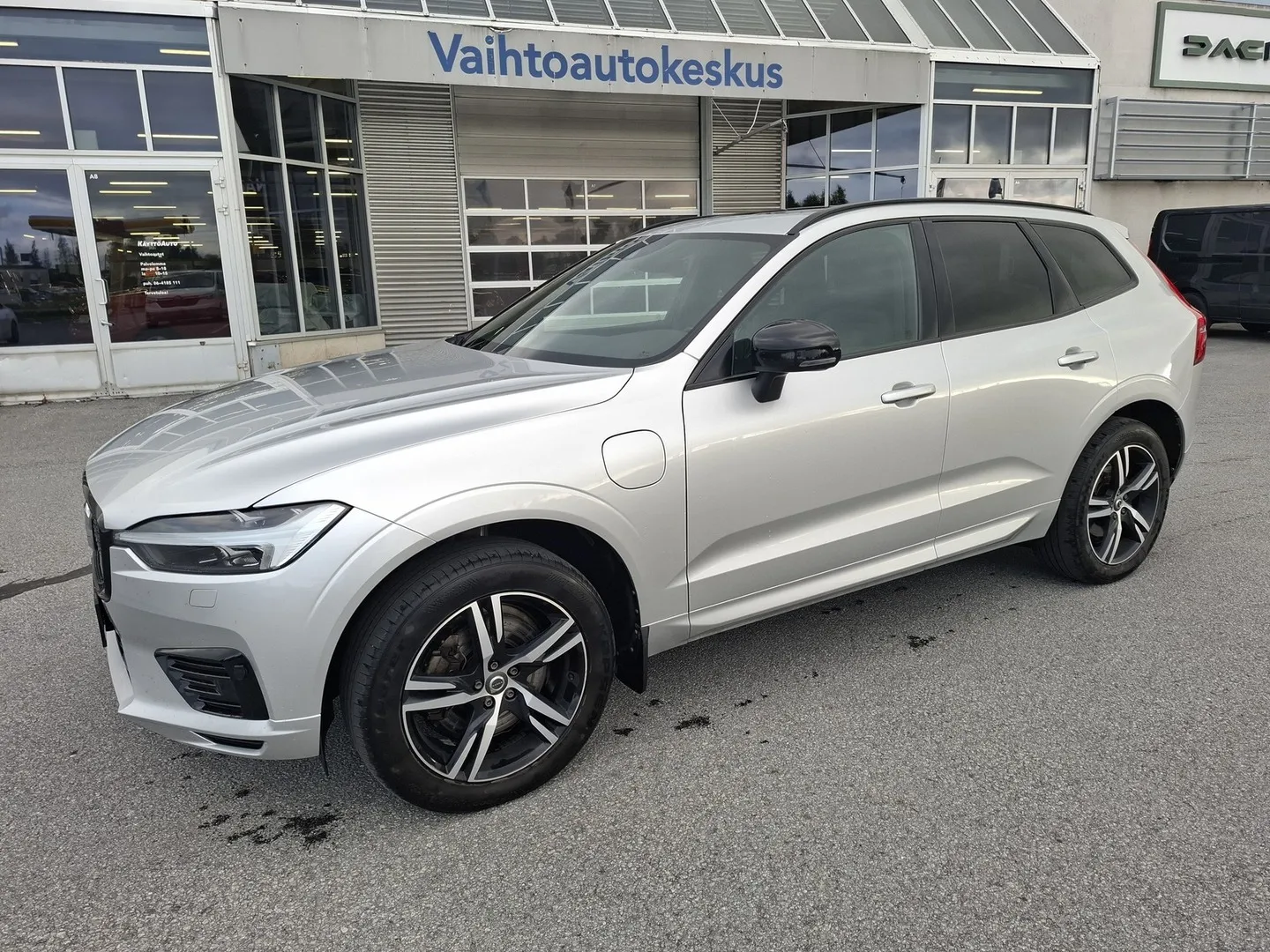 Volvo XC60 FPY-364 carousel image