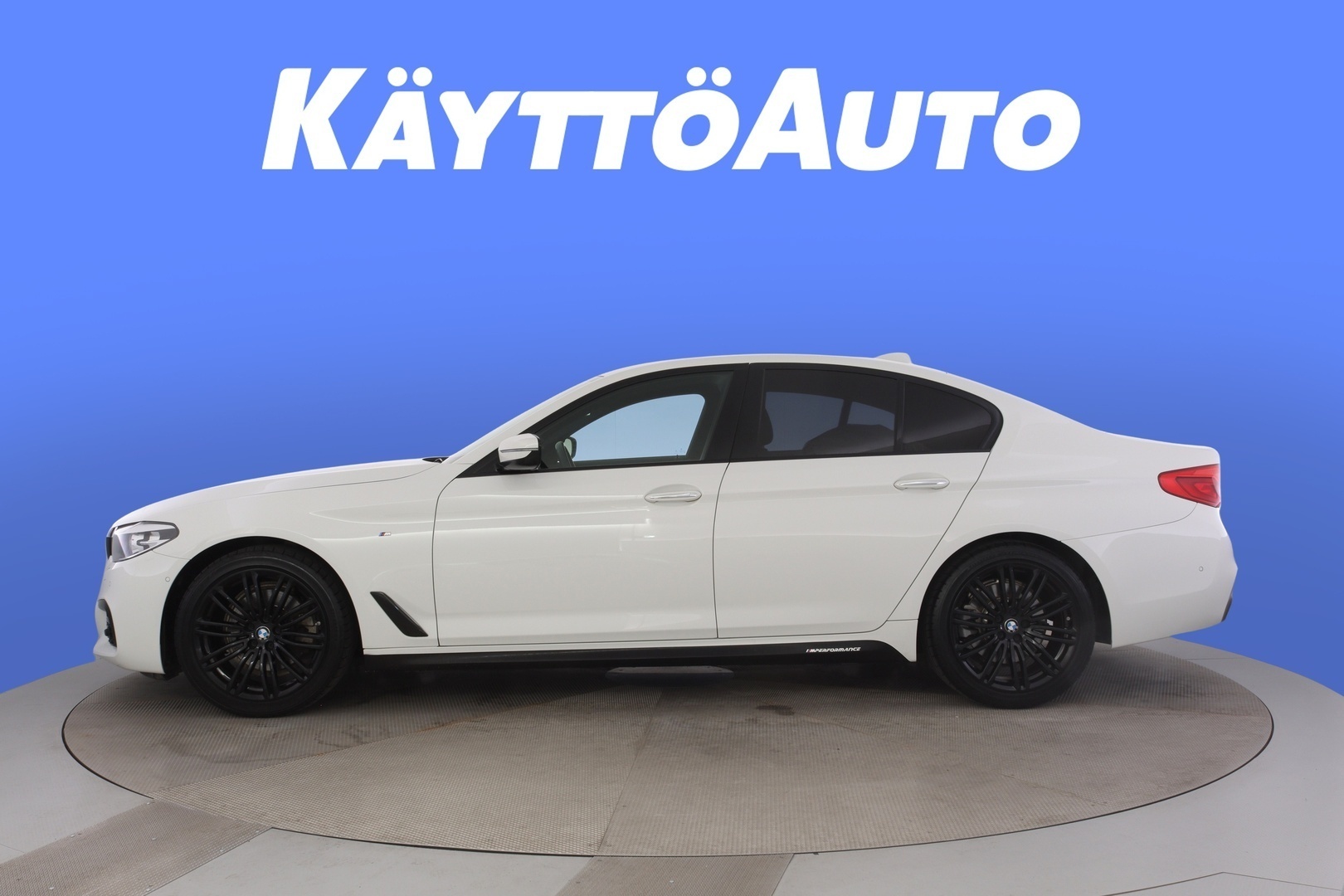 BMW 520 2017, photo 2/38