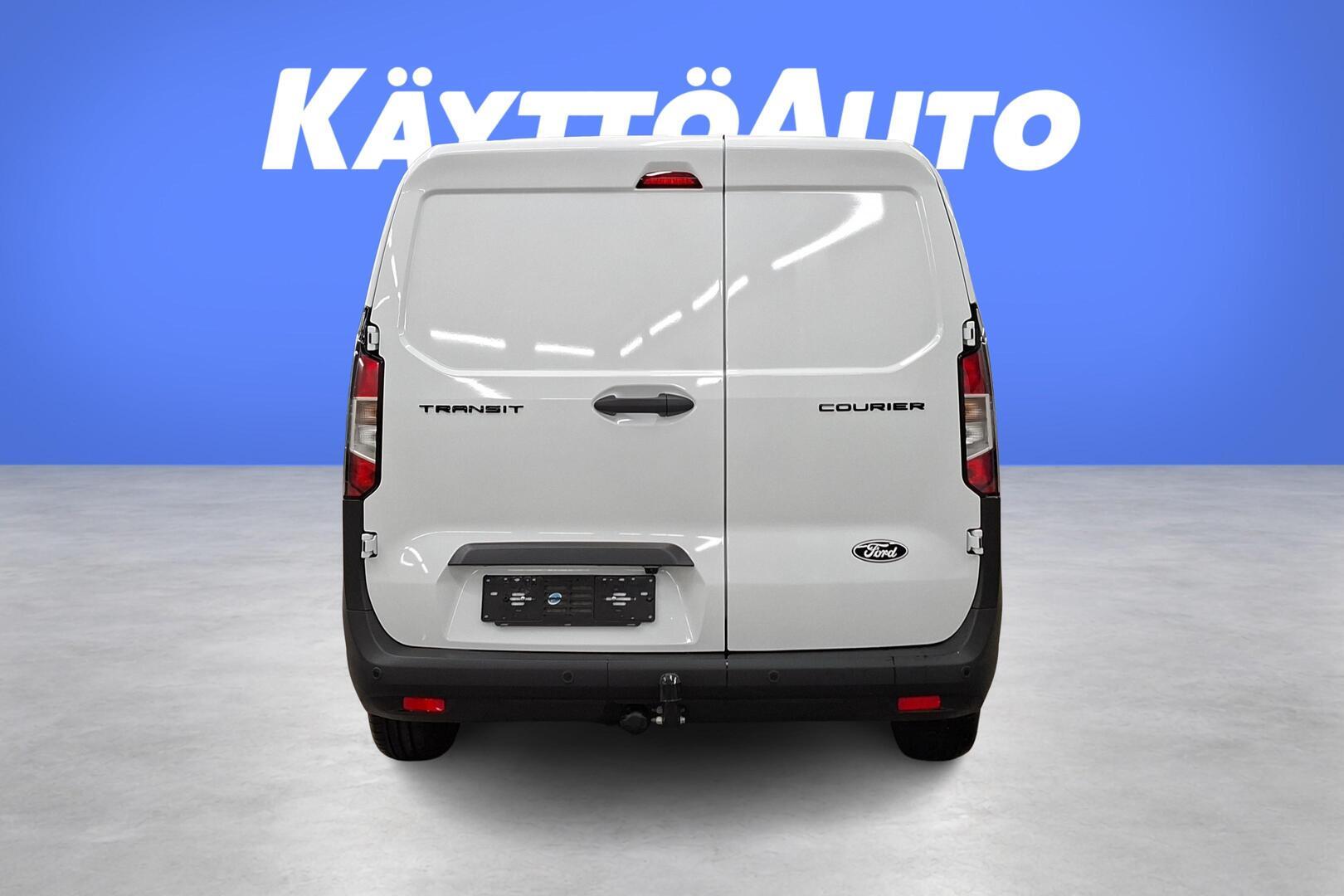 Ford Transit Courier 2026, photo 4/22