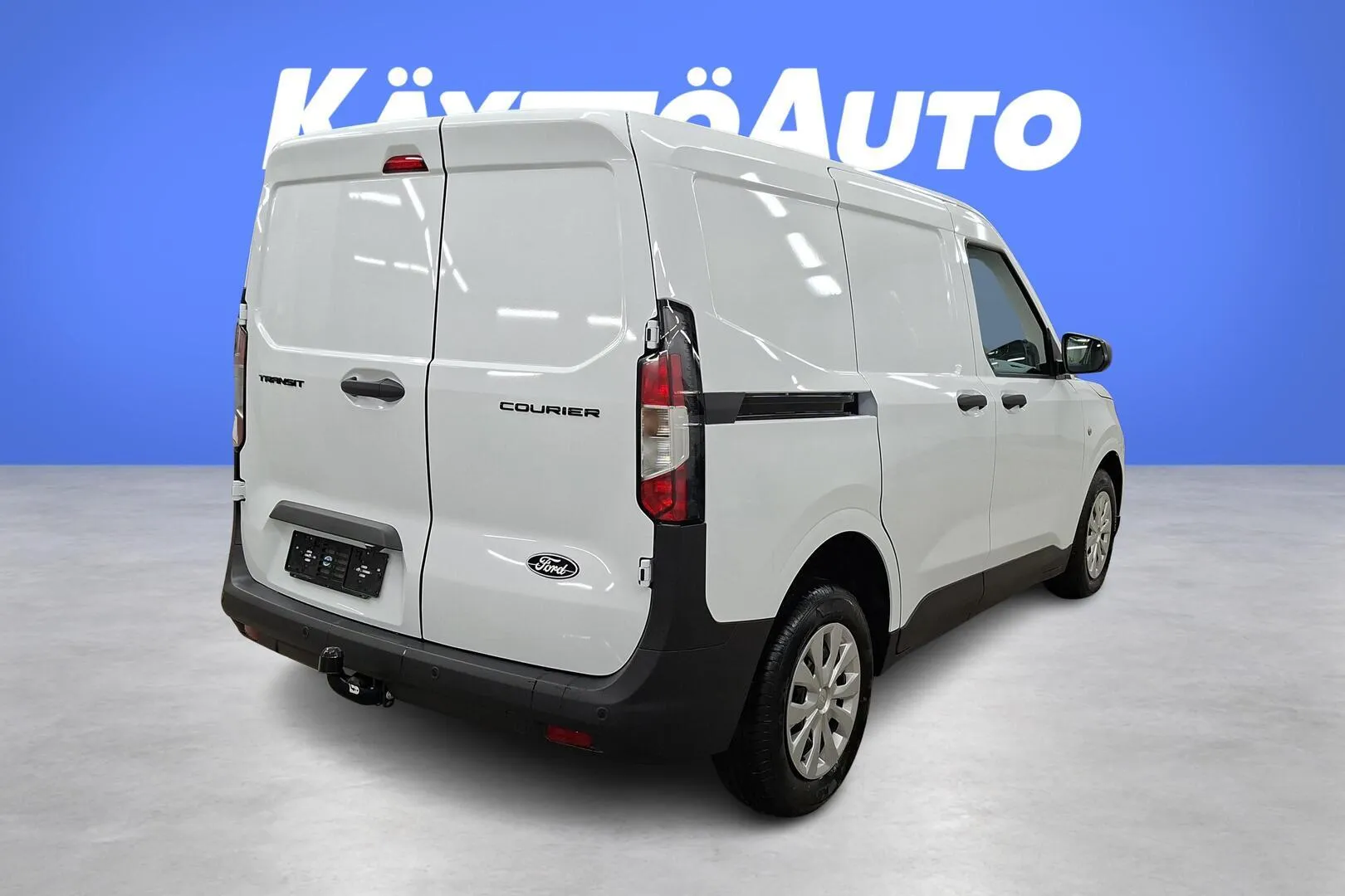 Ford Transit Courier KYO-627 carousel image