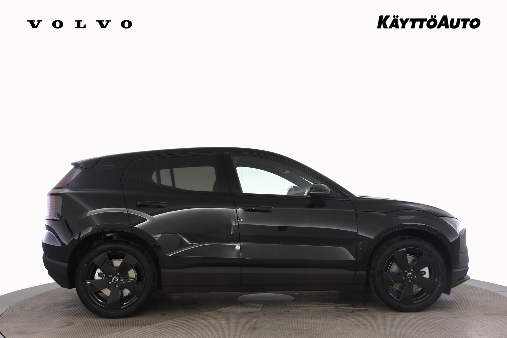 Volvo EX30 P8 AWD Plus Black Edition 2026, kuva 5/9