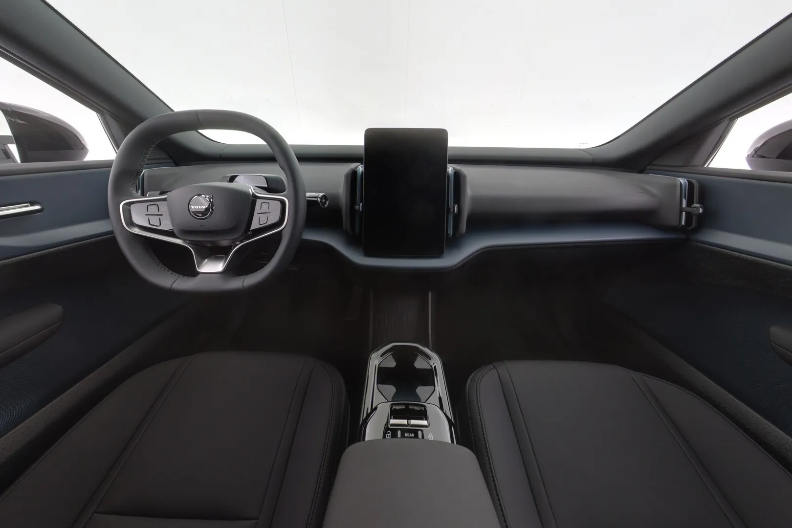 Volvo EX30 YMU-260 carousel image