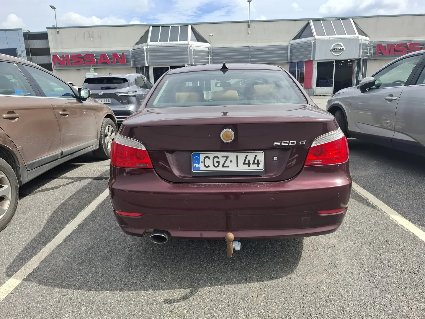 BMW 520 CGZ-144 carousel image