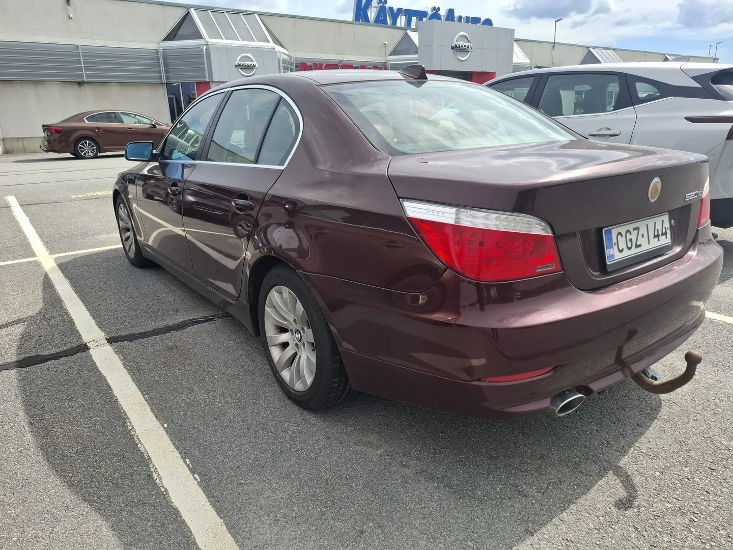 BMW 520 CGZ-144 carousel image