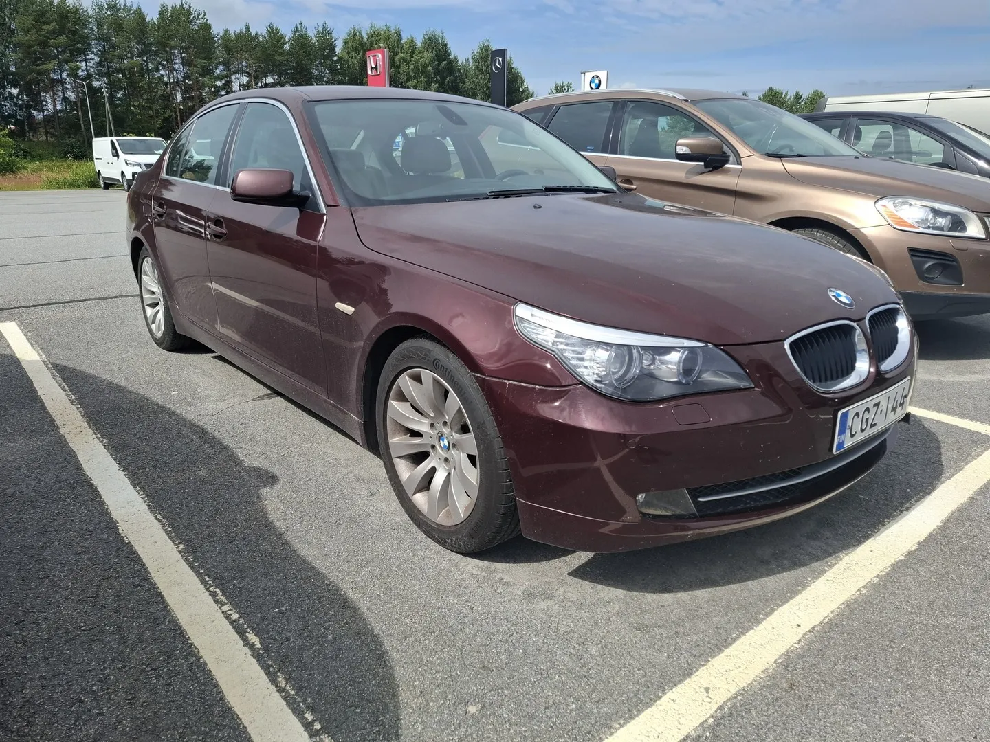 BMW 520 CGZ-144 carousel image