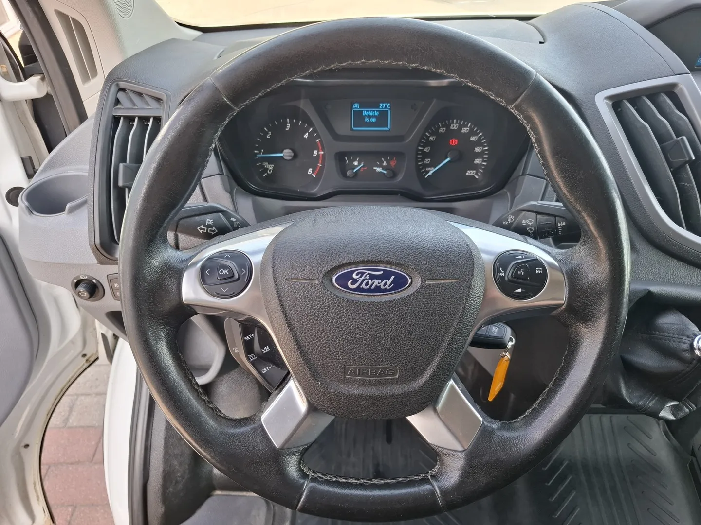 Ford Transit MMX-486 carousel image
