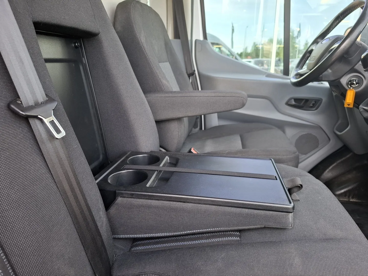 Ford Transit MMX-486 carousel image
