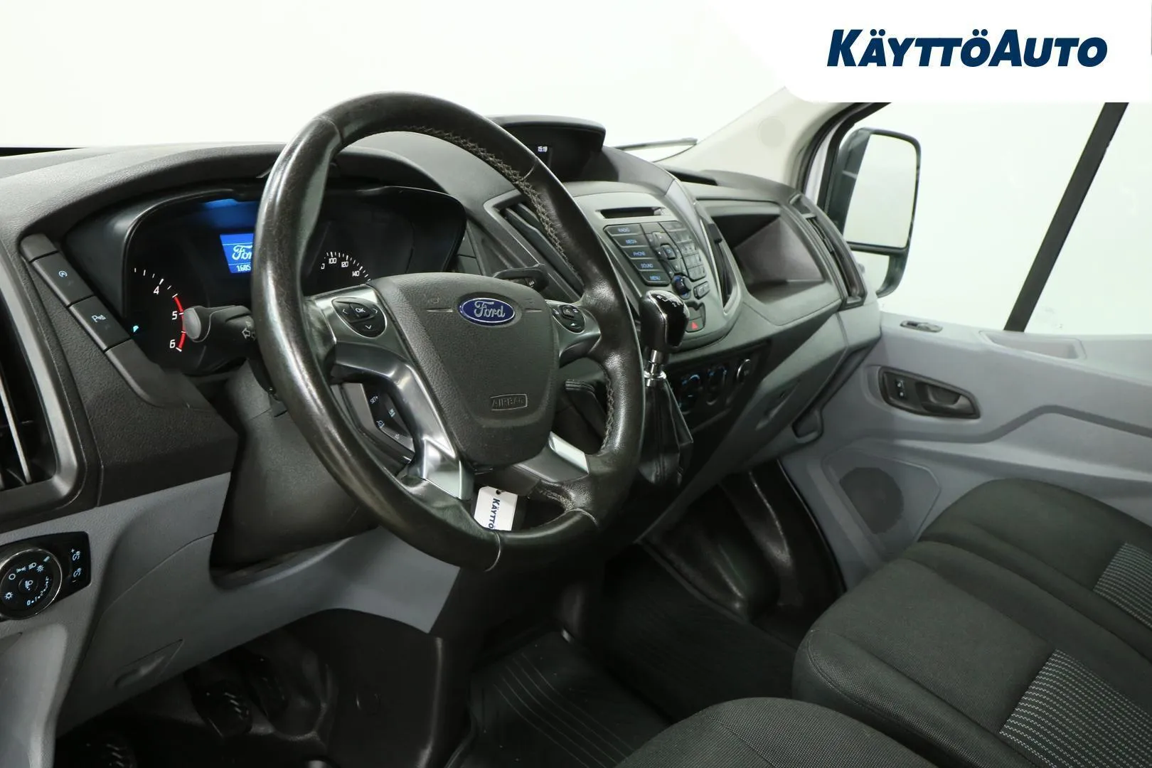 Ford Transit MMX-486 carousel image