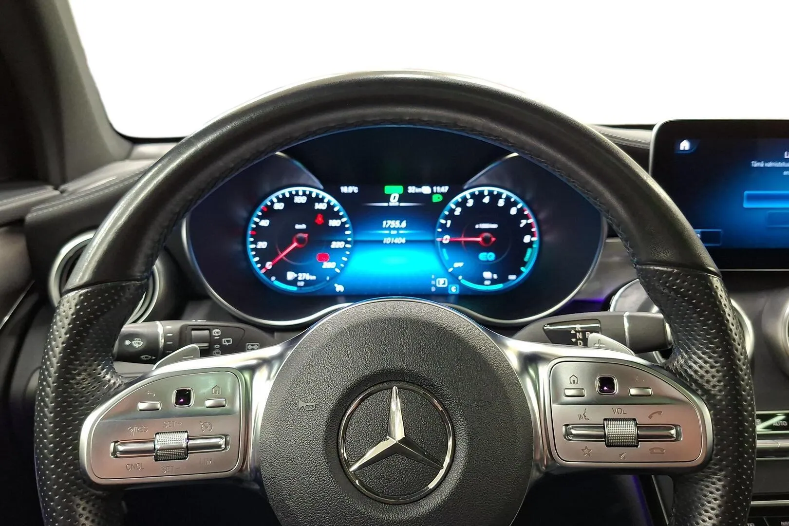 Mercedes-Benz GLC RVV-747 carousel image
