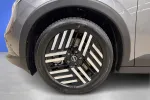 Nissan Leaf MSN-830 carousel thumbs