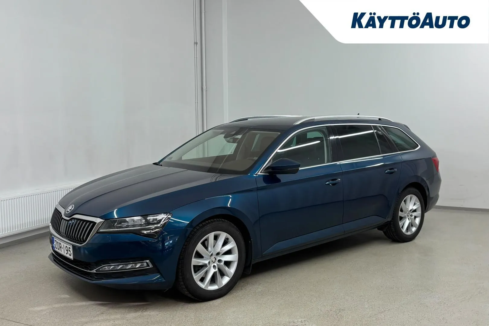 Skoda Superb ZOR-195 carousel image