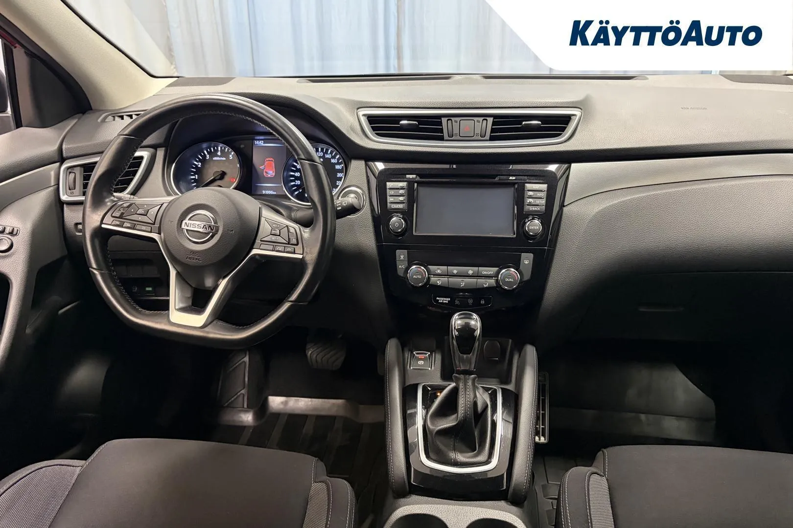 Nissan Qashqai BVB-355 carousel image