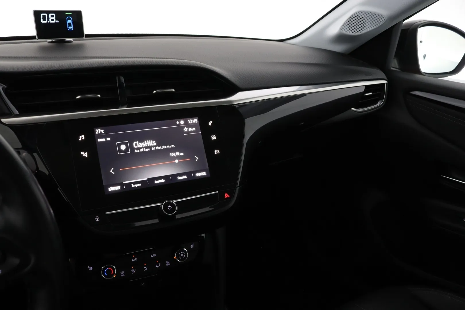 Opel Corsa JLV-694 carousel image