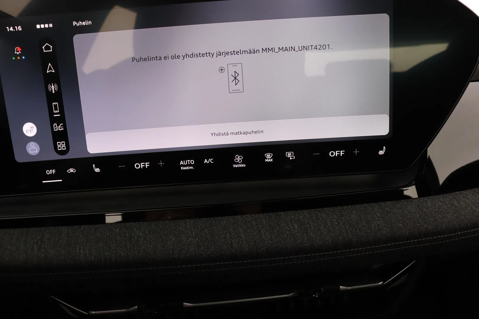 Audi Q6 e-tron KYT-905 carousel image