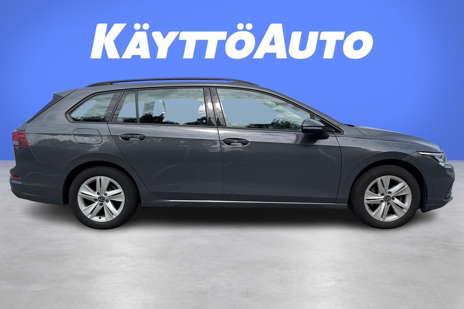Volkswagen Golf 2022, photo 4/6