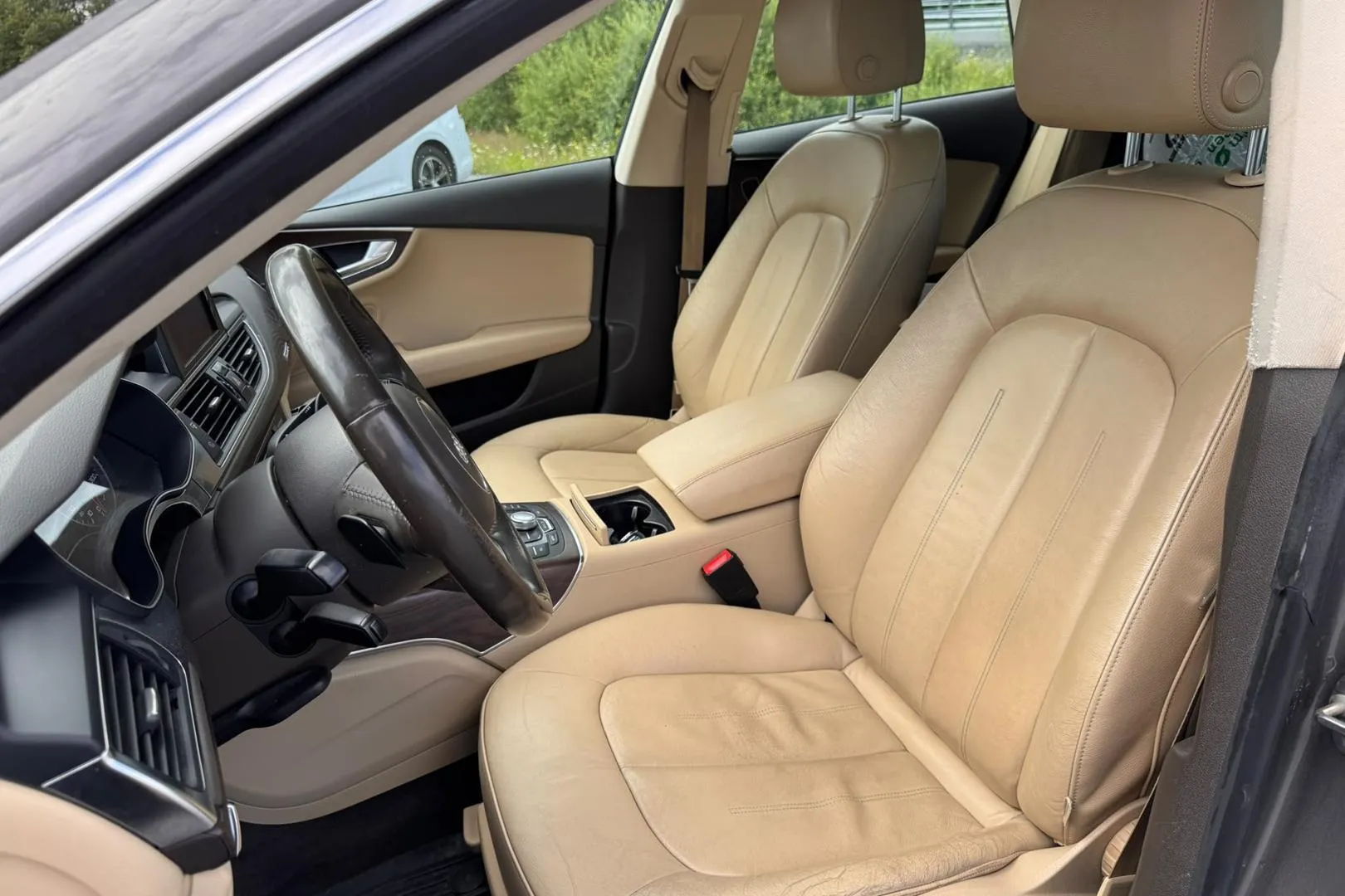 Audi A7 KMA-935 carousel image
