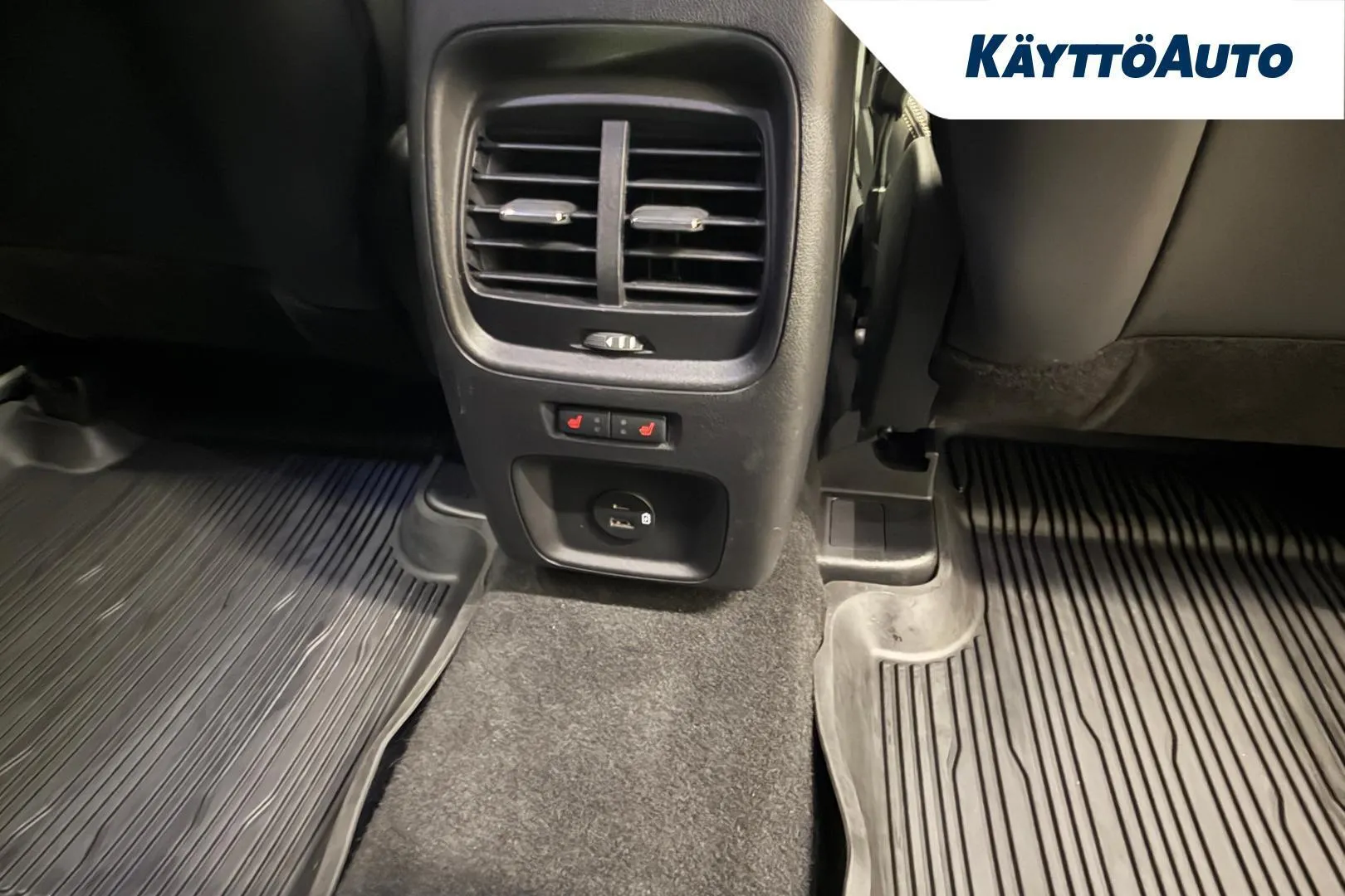 Ford Kuga YKY-548 carousel image
