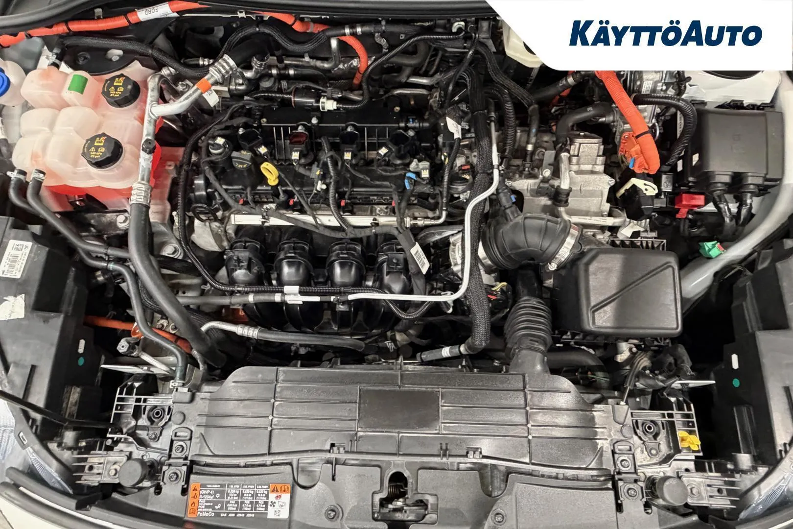 Ford Kuga YKY-548 carousel image