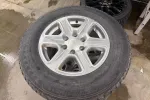 Ford Ranger YIP-194 carousel thumbs