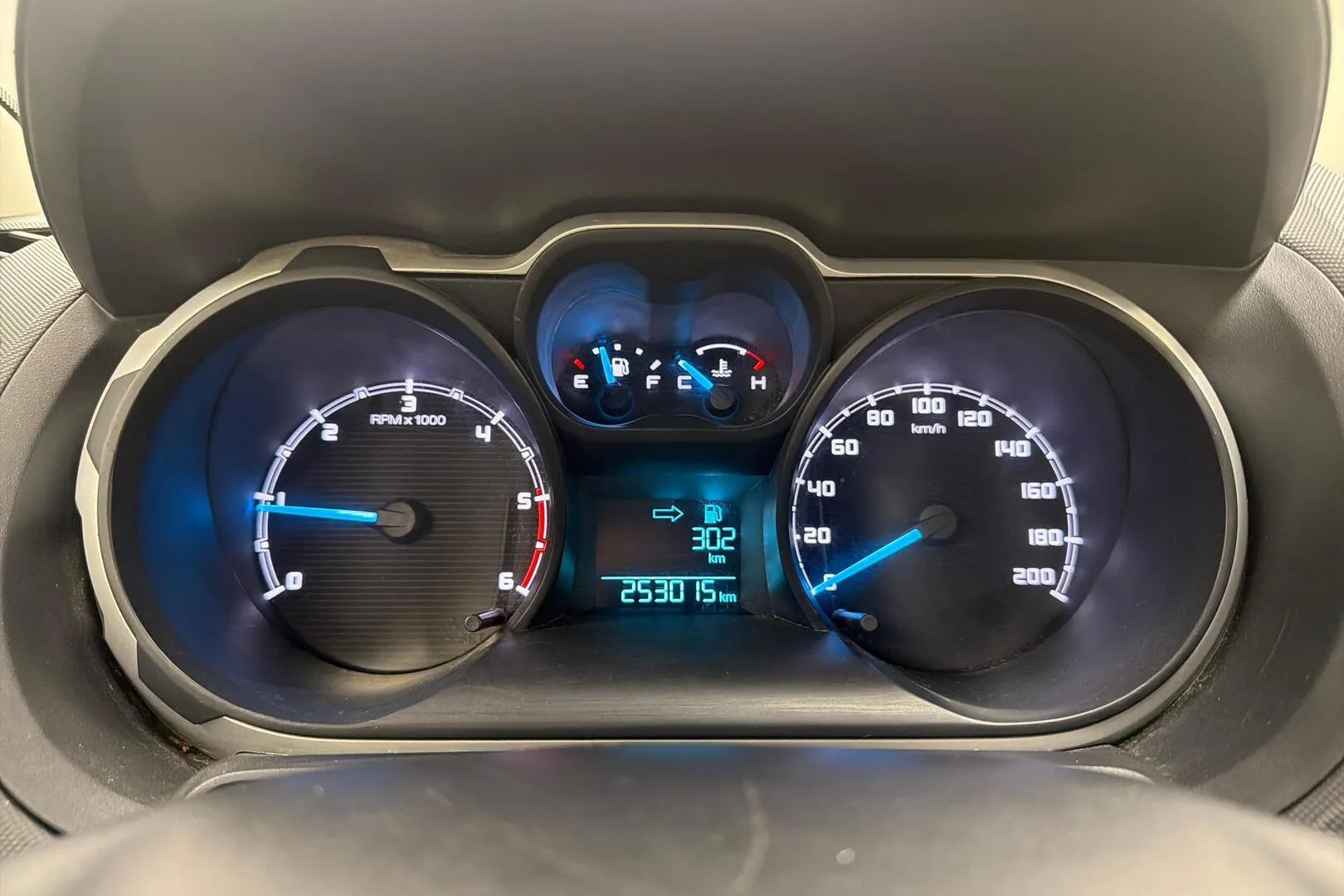 Ford Ranger YIP-194 carousel image