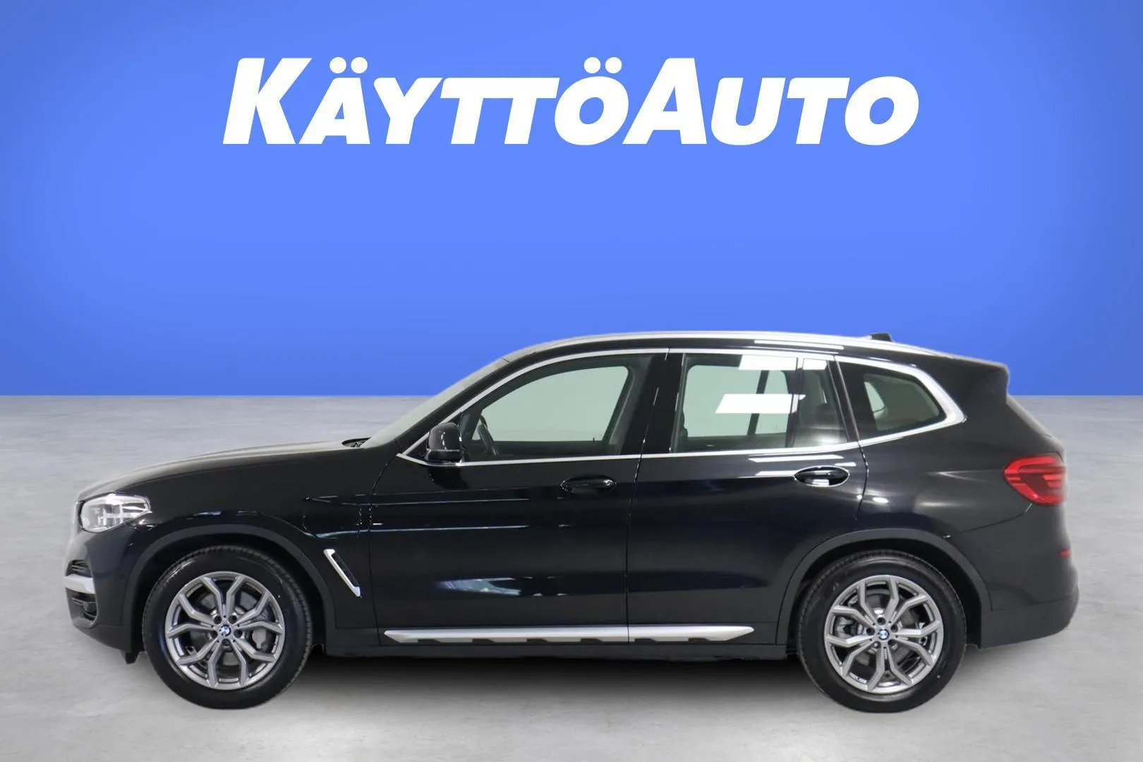 BMW X3 MZH-272 carousel image