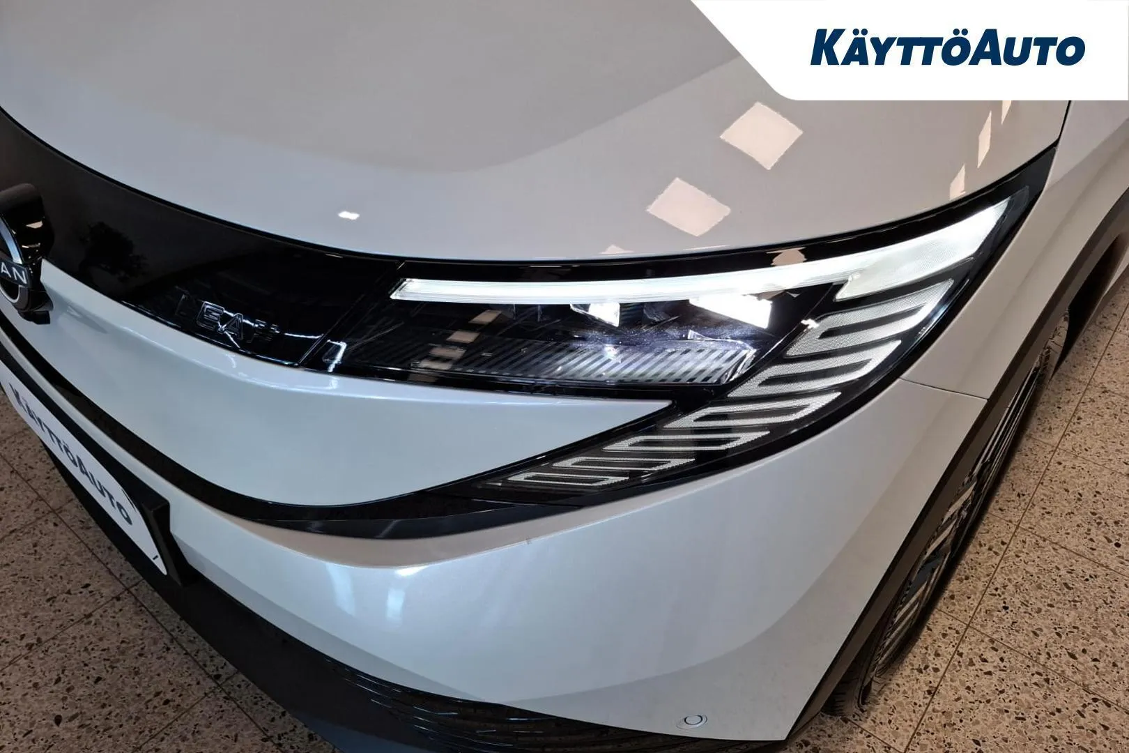 Nissan Leaf MSN-838 carousel image