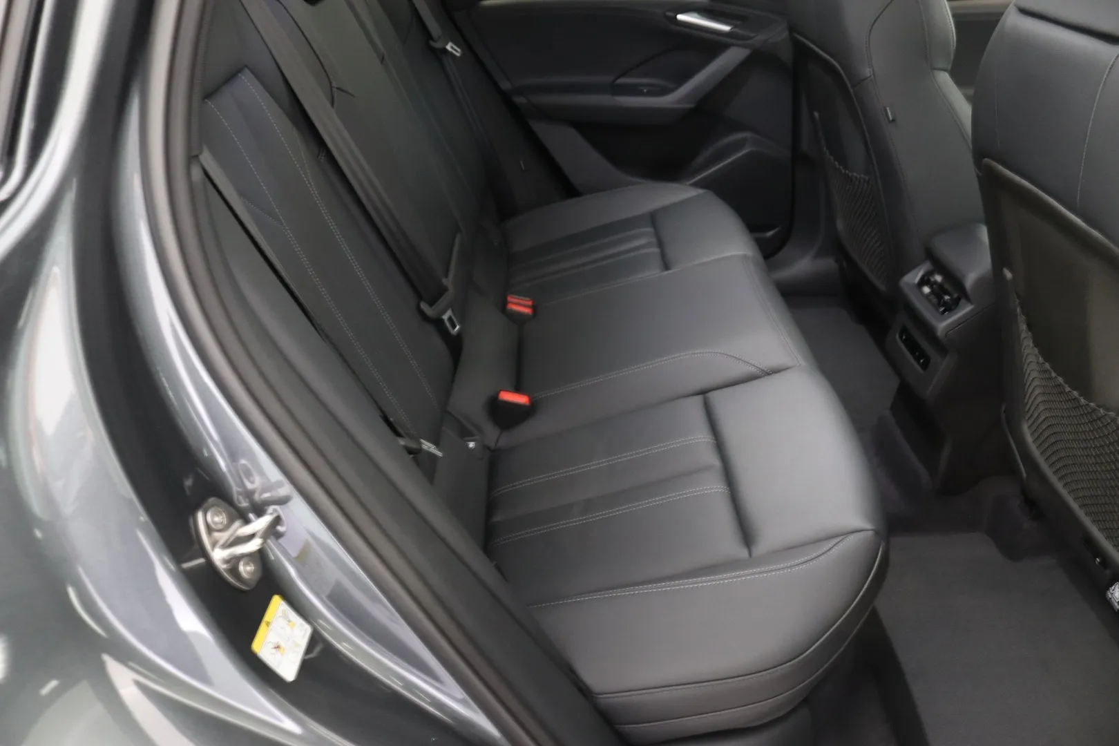 Audi Q6 e-tron YMU-859 carousel image