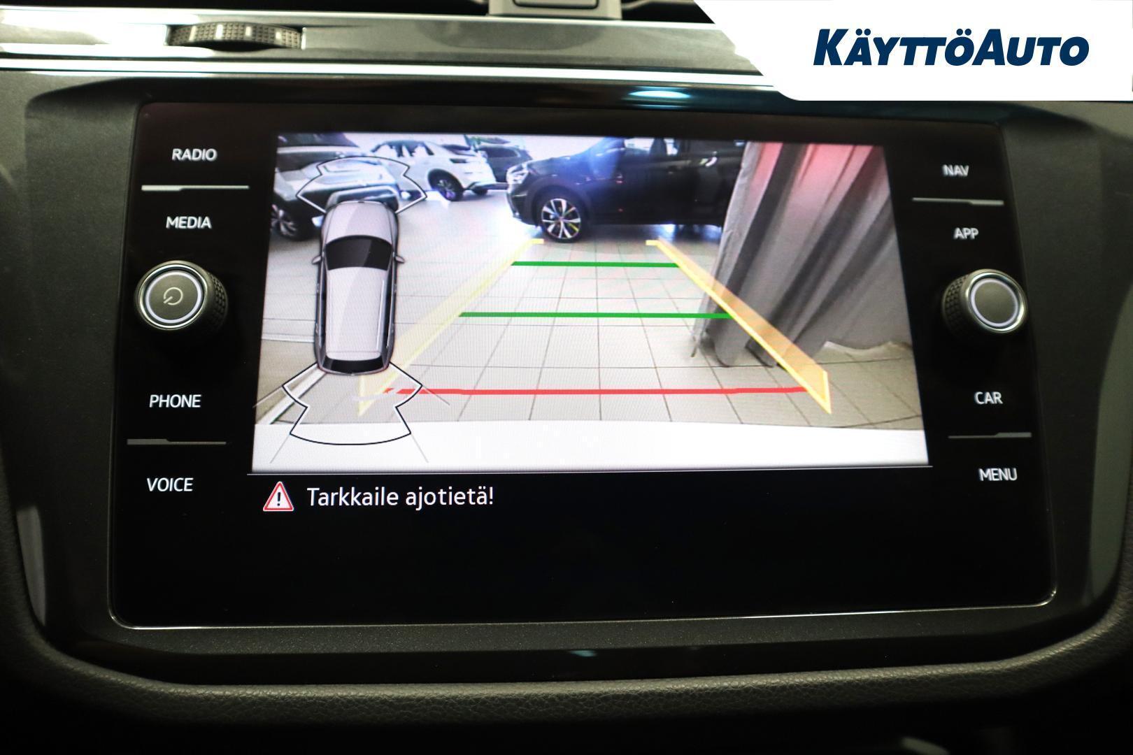 Volkswagen Tiguan 2021, photo 7/16