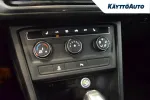 Volkswagen Touran GLX-674 carousel thumbs