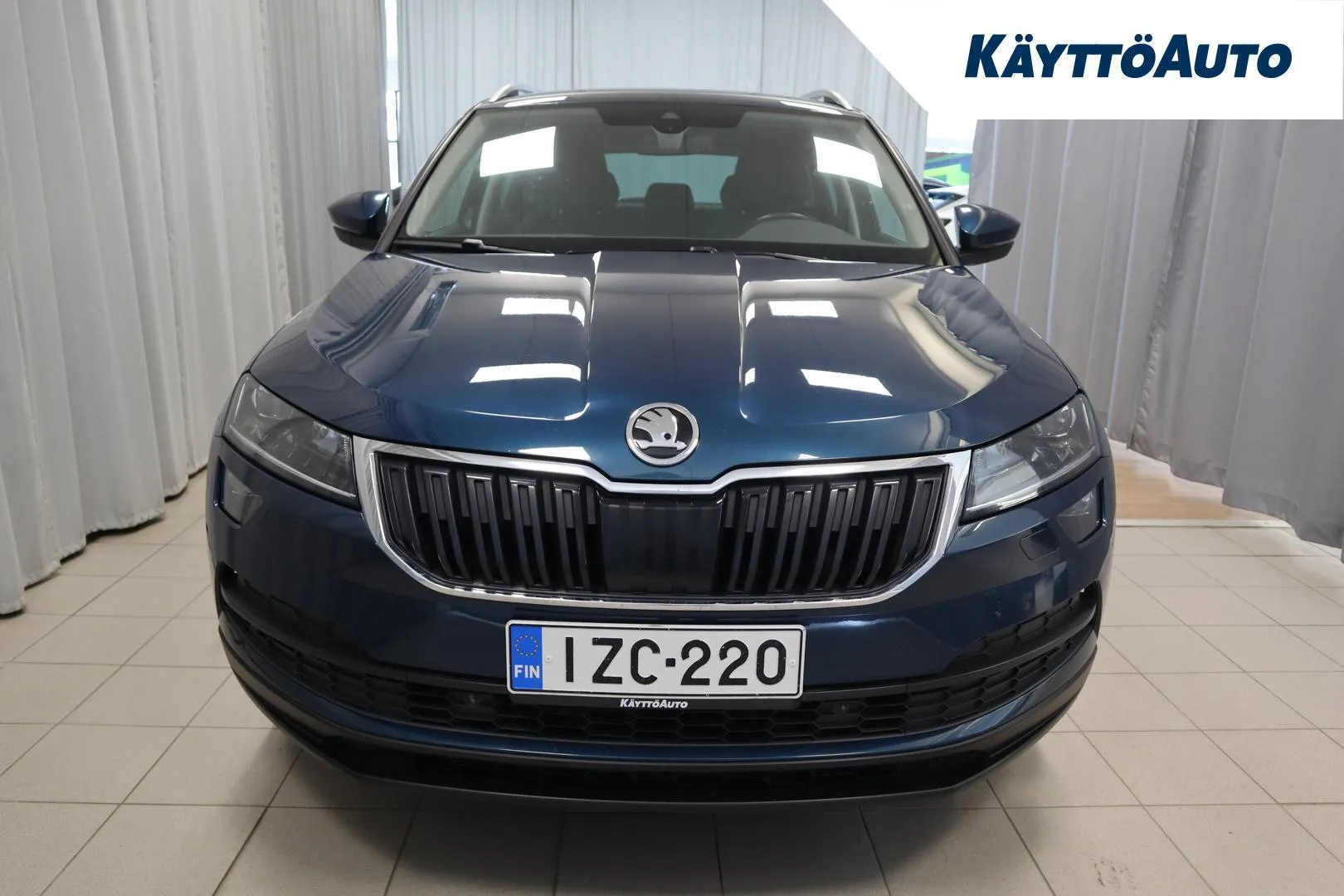 Skoda Karoq IZC-220 carousel image