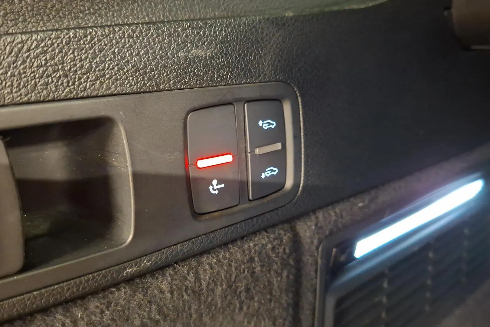 Audi Q5 KVN-619 carousel image
