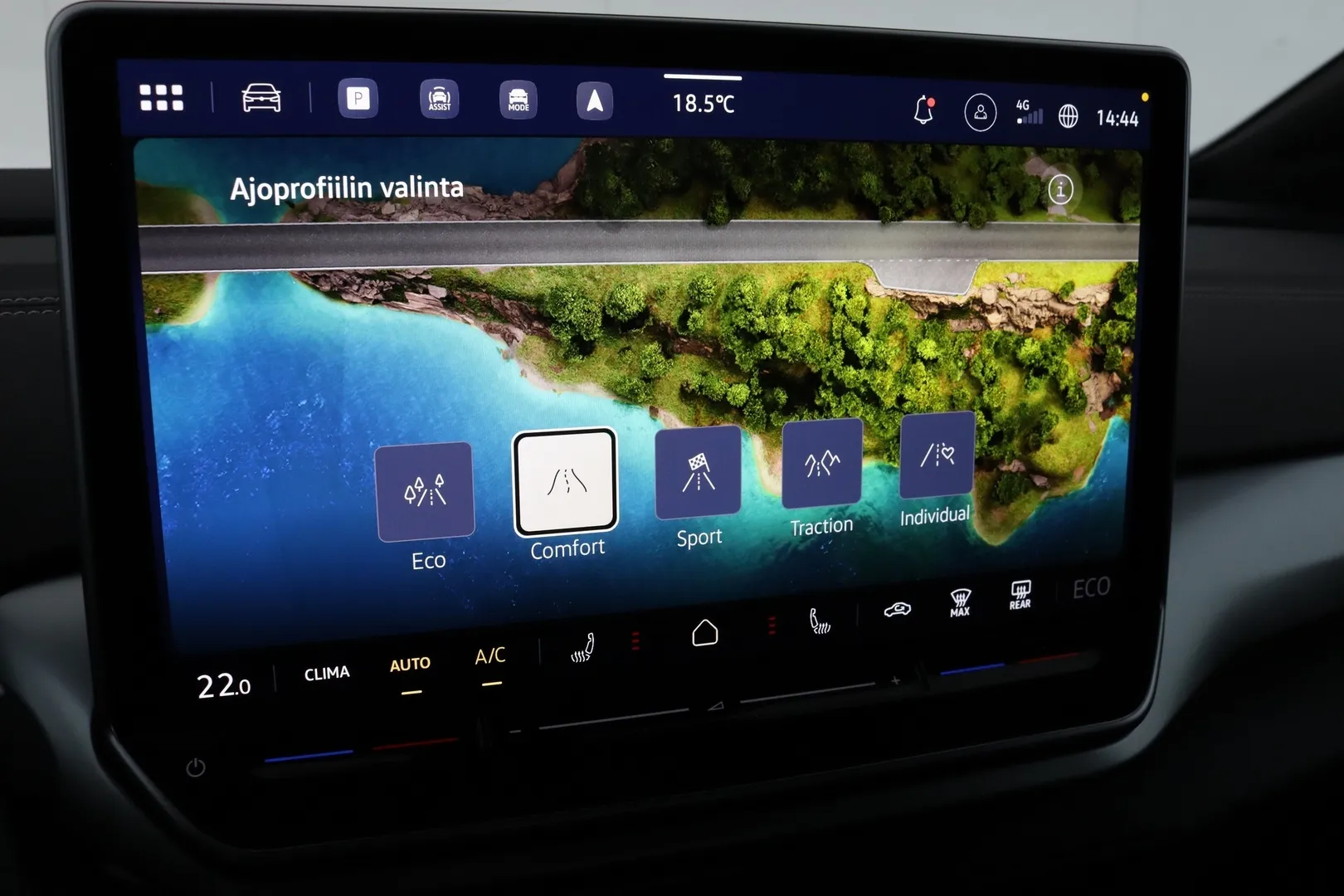 Volkswagen ID.4 KYT-489 carousel image