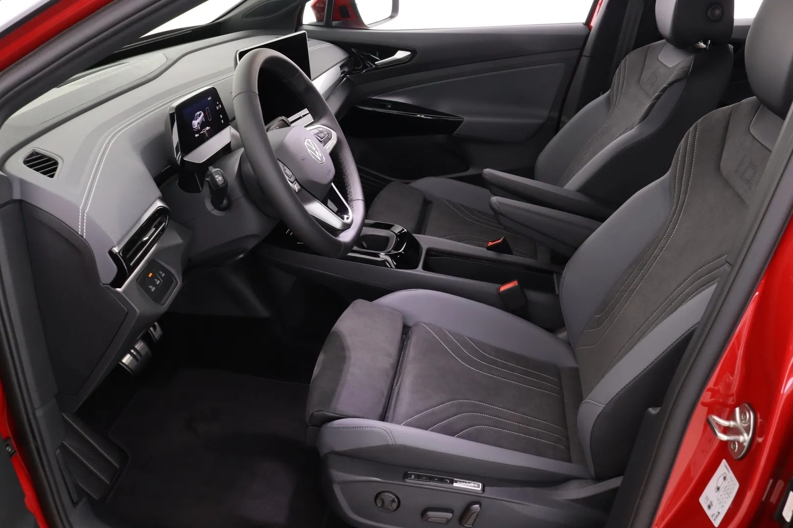 Volkswagen ID.4 KYT-489 carousel image
