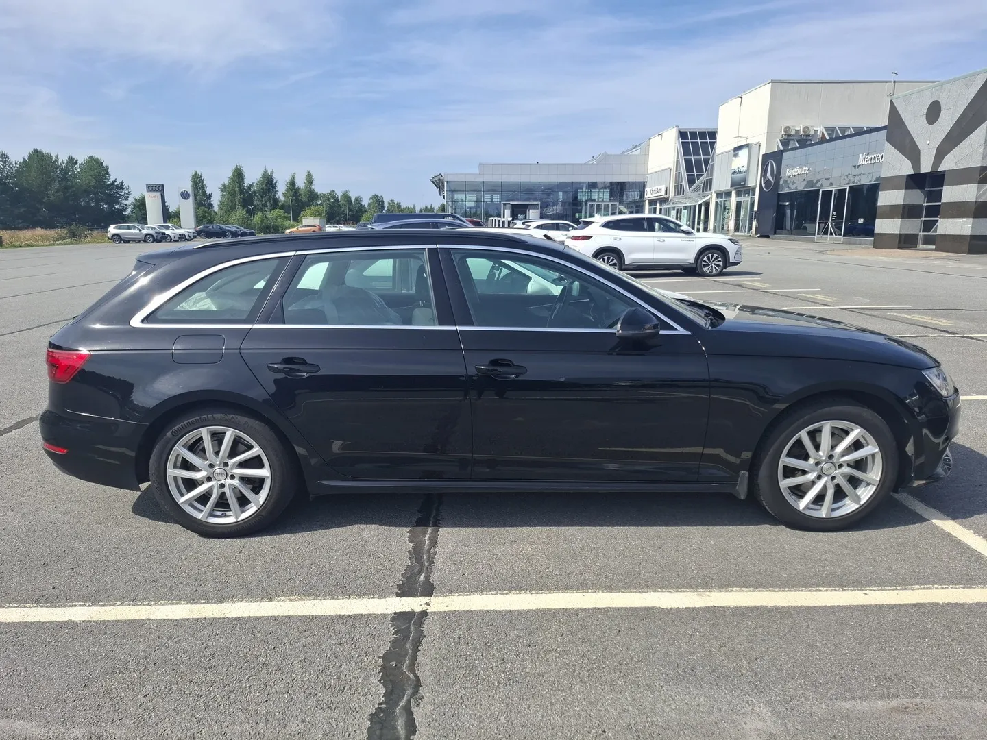 Audi A4 CNZ-542 carousel image